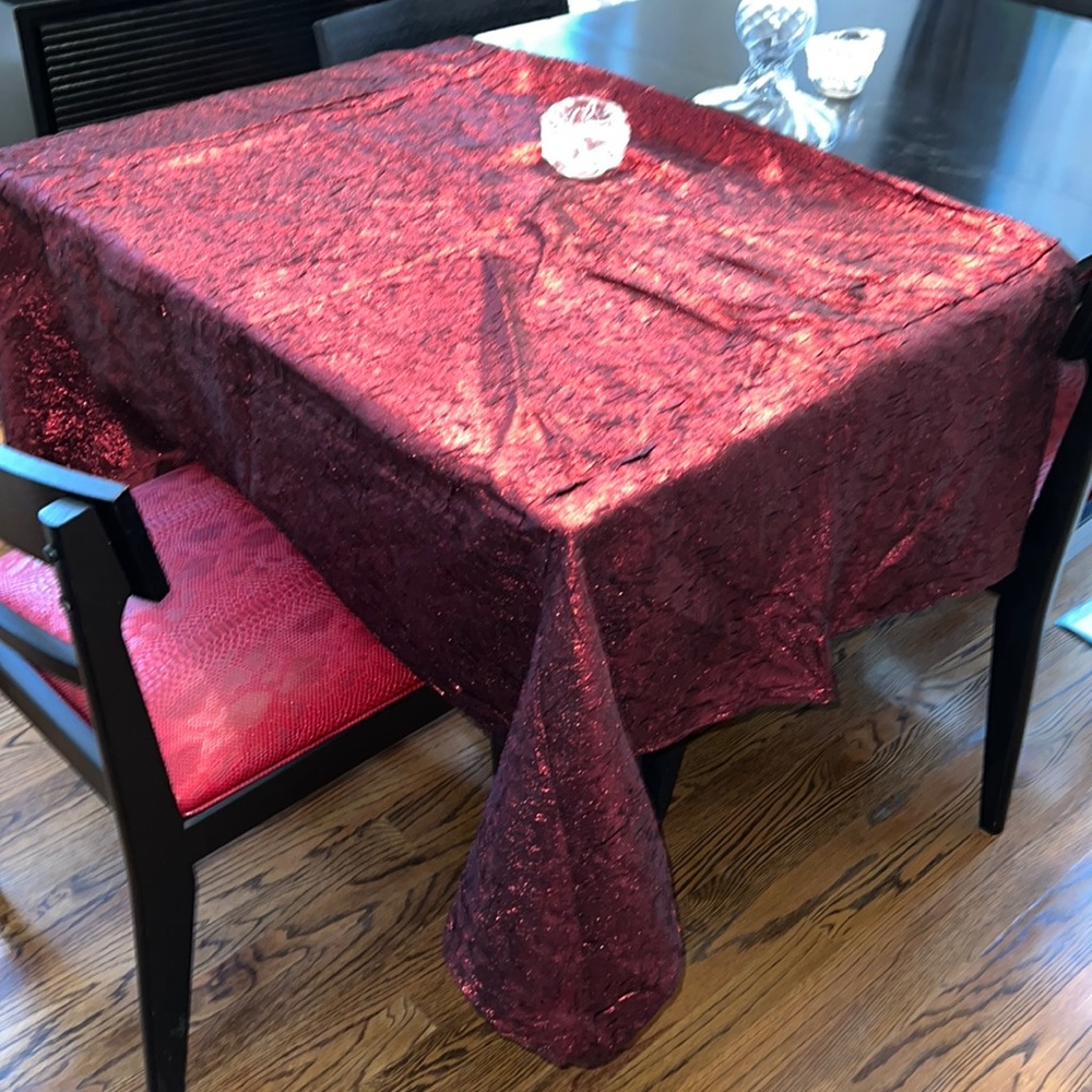 Metallic Red Decorative Table Cloth (New)